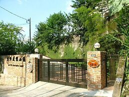 Ji-Ye leisure land