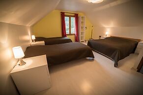Chalet Les Moineaux : Gites et Chambres d'Hotes