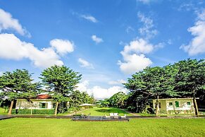 Ville Greensward