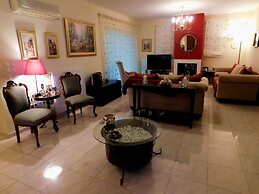 Helen's Villa