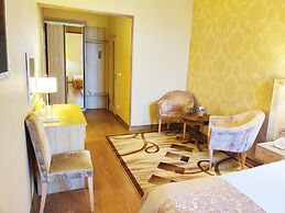 KA Royal Hotel