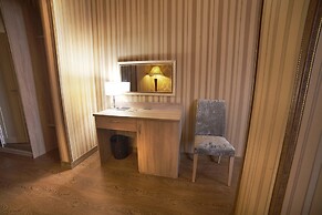 KA Royal Hotel