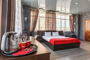 City Hotel