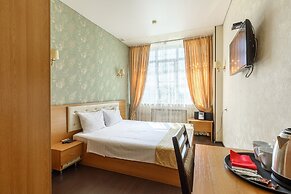City Hotel