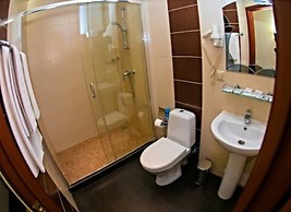 City Hotel