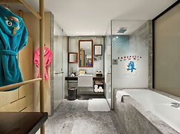 Hilton Dalian Golden Pebble Beach Resort