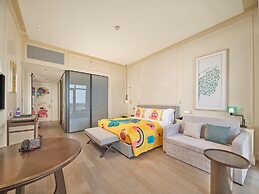 Hilton Dalian Golden Pebble Beach Resort