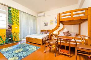 Dan Dan House