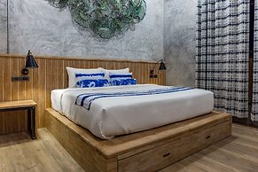 The Chic Lipe - Hostel