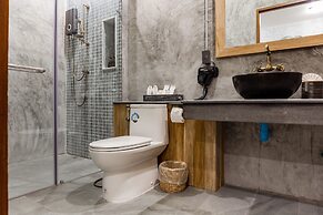 The Chic Lipe - Hostel
