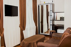 Marianna Hotel