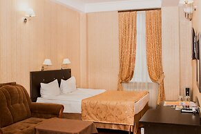Marianna Hotel