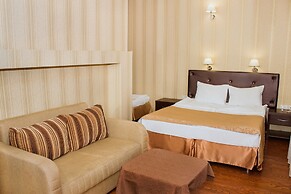 Marianna Hotel