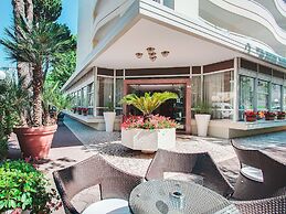 Hotel Caravelle