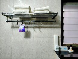 Rains Inn