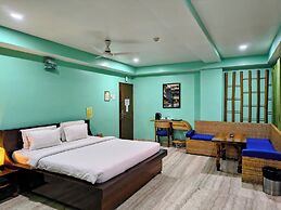 Rains Inn