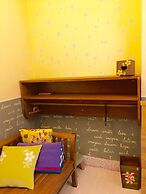 Home & Teak Homestay