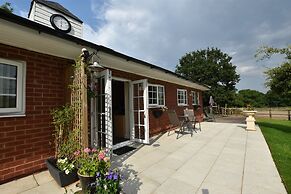Little Rushbrook Cottages