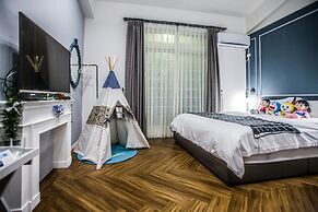 Corner Casual B&B