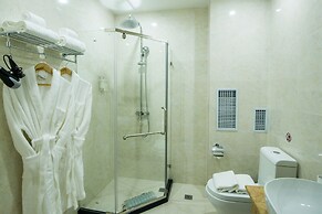 Golden time hotel