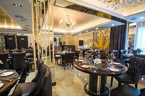 Golden time hotel