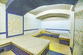 Golden time hotel