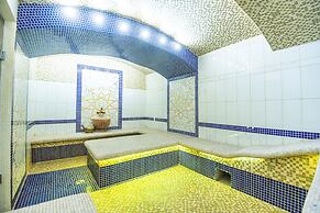 Golden time hotel