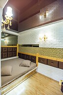 Golden time hotel