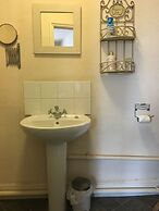 Stoneway Guest House