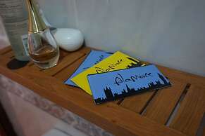 Hostal Alamare