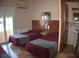 Hostal Alamare
