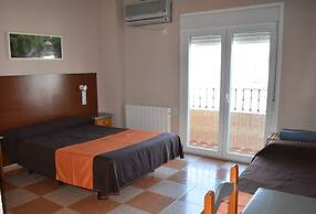 Hostal Alamare