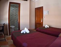 Hostal Alamare