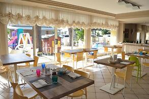 Pinetina Mare Baby Family Hotel