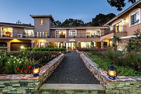 Valley Villa