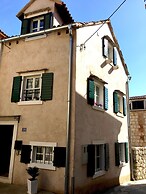 Villa Daky