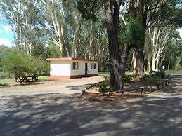 Wagon Wheel Motel