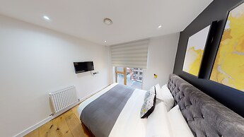 Quay Apartments Manchester