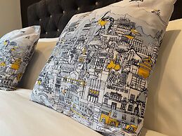Quay Apartments Manchester