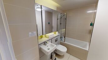 Quay Apartments Manchester