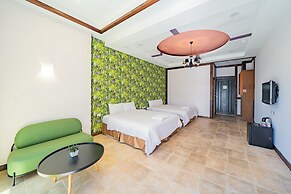 Egmont Resort