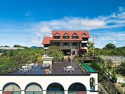 Egmont Resort