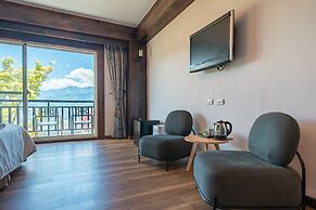 Egmont Resort