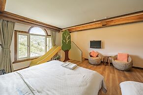Egmont Resort