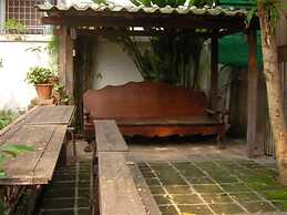 Ayutthaya Place