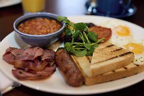 The Royal Foresters, Ascot, Berkshire - Acorn Pubs