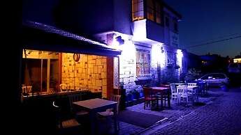 Nano Hotel
