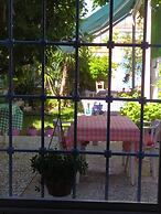 Nano Hotel