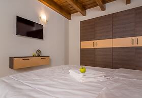 Casa Nicolae Luxury Suites