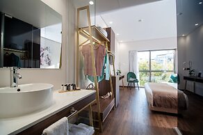 B4B Athens Signature Hotel